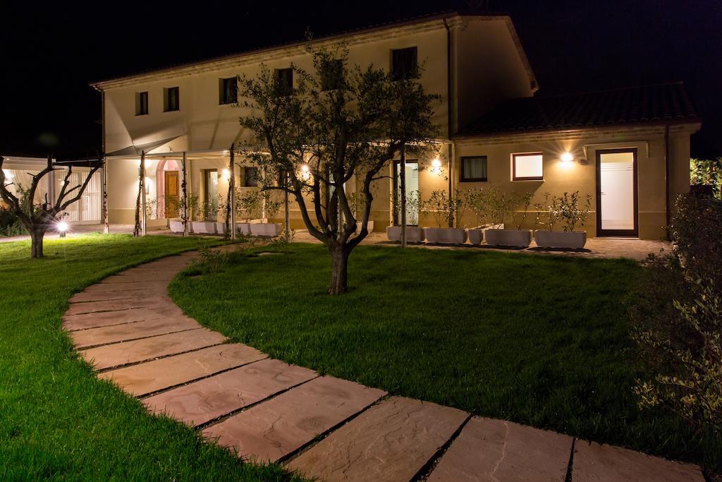 Locanda Borgognina Lucrezia Екстер'єр фото