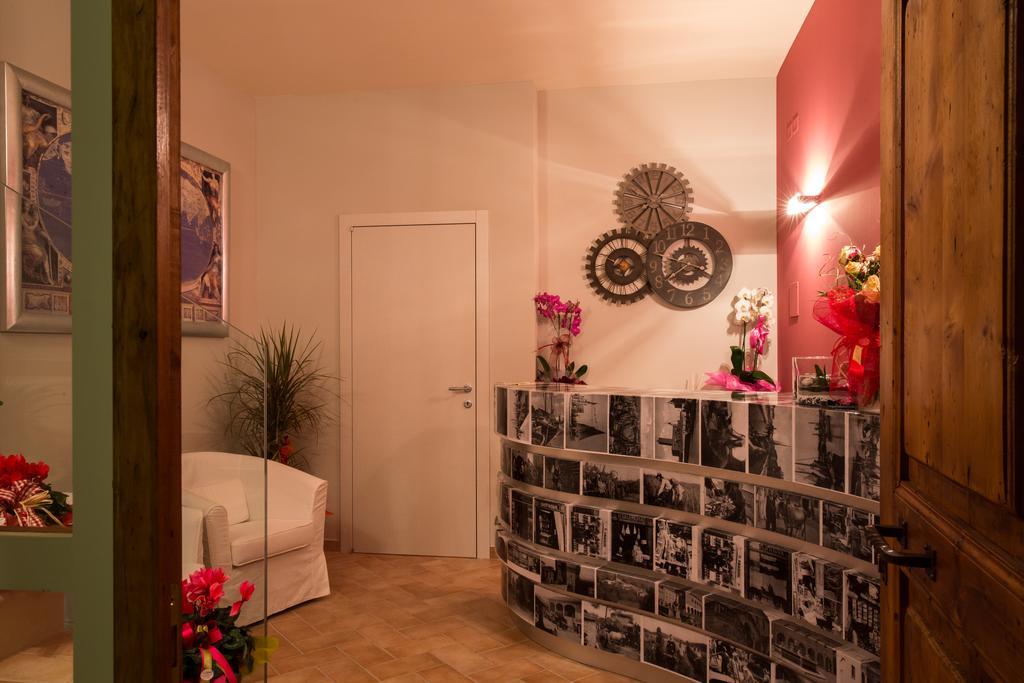 Locanda Borgognina Lucrezia Екстер'єр фото