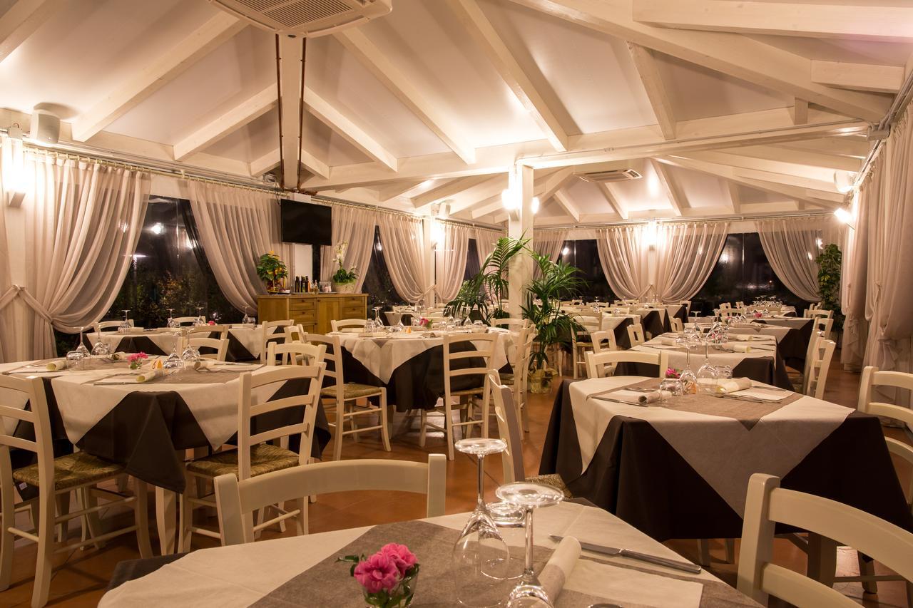 Locanda Borgognina Lucrezia Екстер'єр фото